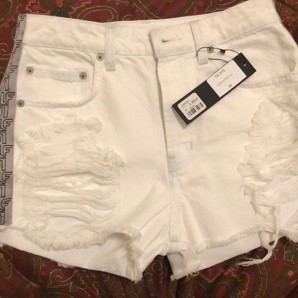 LF the brand white shorts - Picture 1 of 3